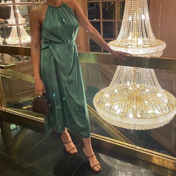Green Maxi Dresd - Picture 7 of 7